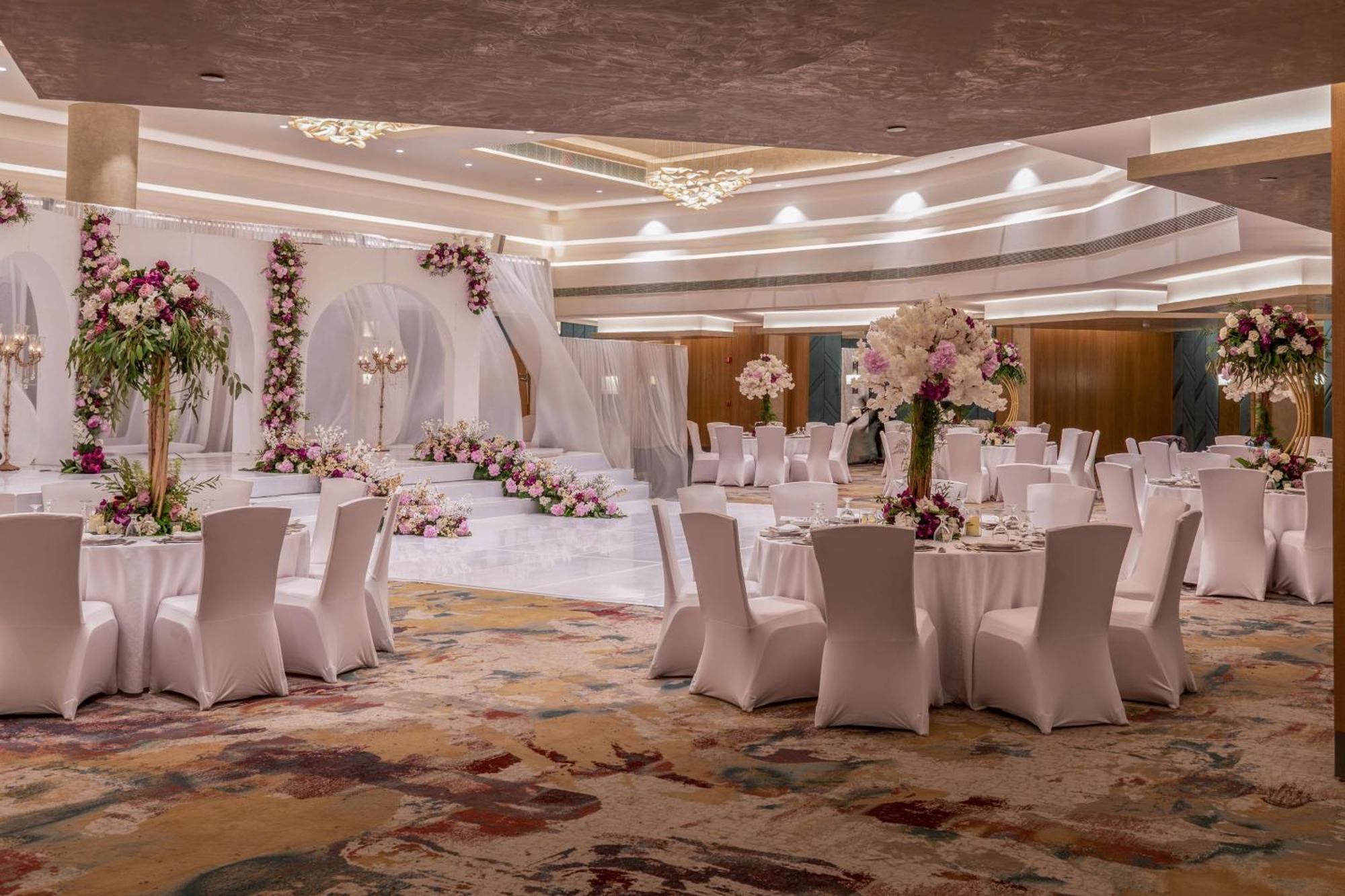 Hilton Cairo Heliopolis Hotel Ngoại thất bức ảnh The Grand Ballroom